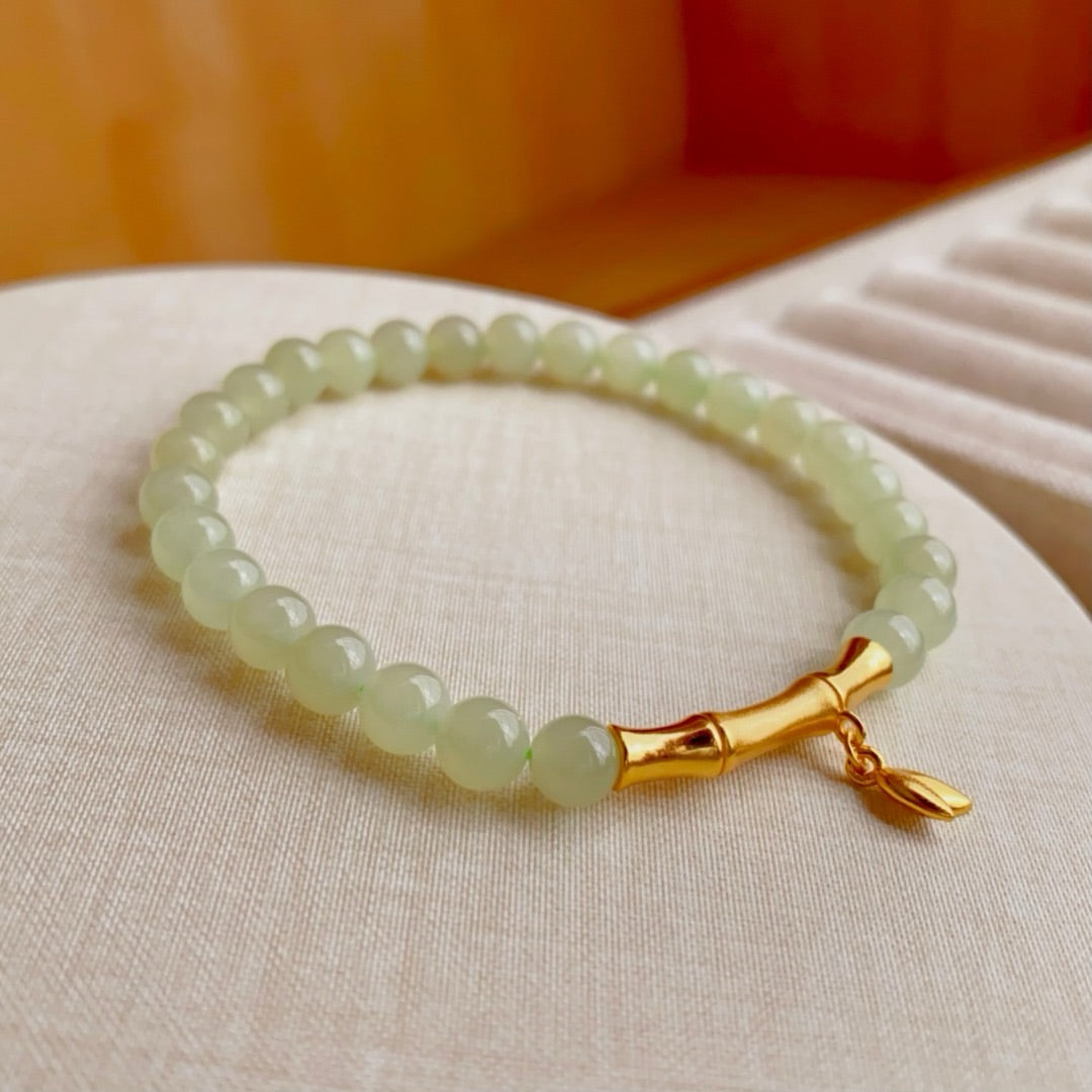 Natural HeTian suet white Jadeite Bracelet (6MM)
