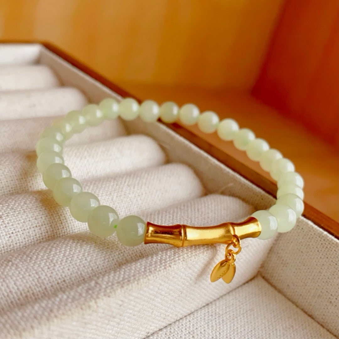 Natural HeTian suet white Jadeite Bracelet (6MM)