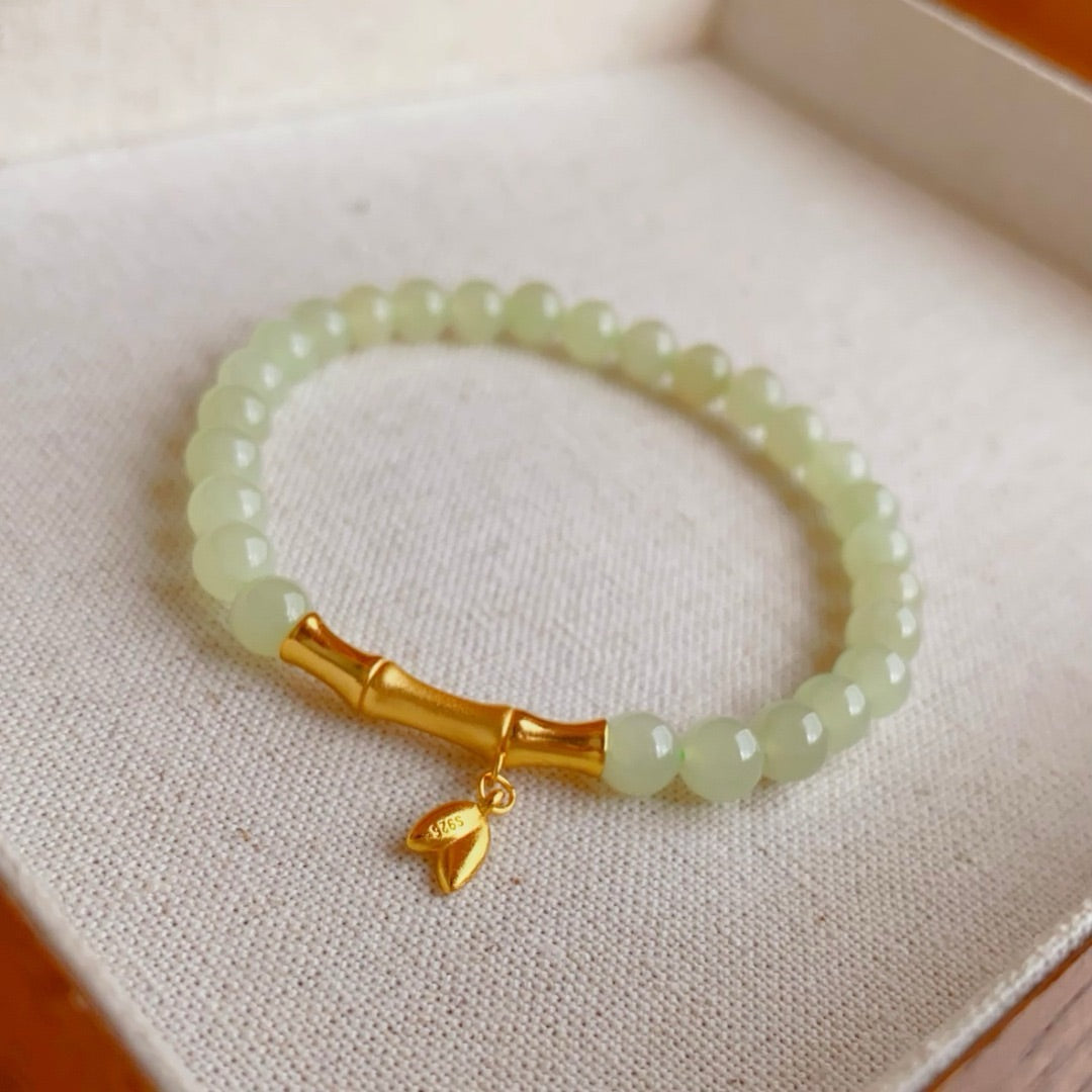Natural HeTian suet white Jadeite Bracelet (6MM)