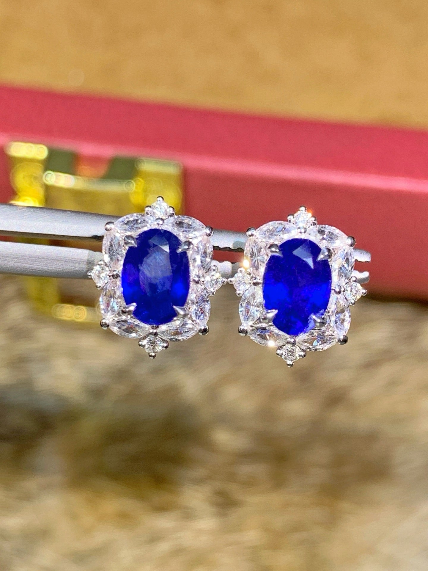 Natural Sapphire Earring Stud