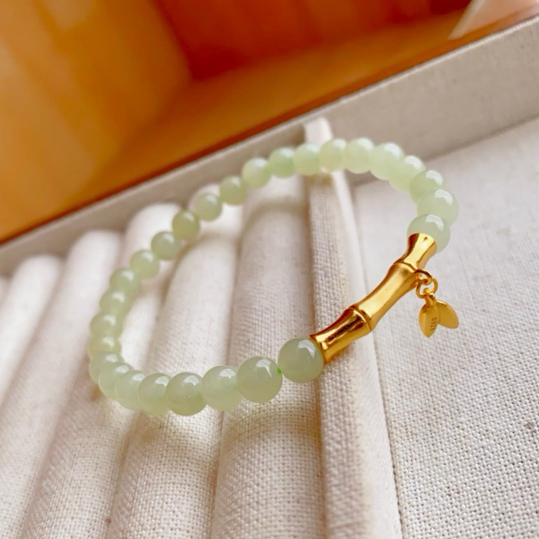 Natural HeTian suet white Jadeite Bracelet (6MM)