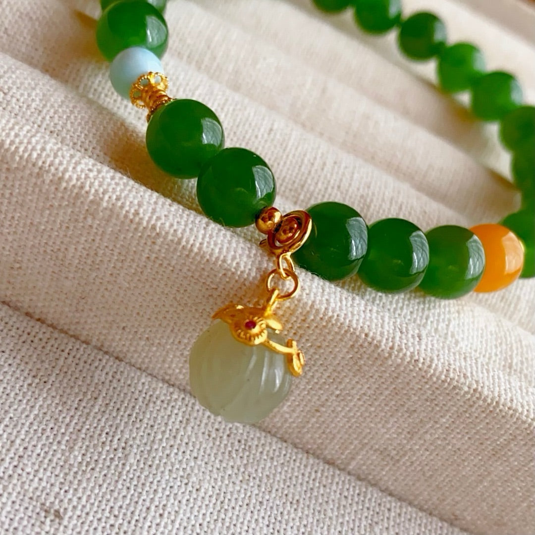 Natural Spinach Green Jadeite Bracelet (7.8MM)