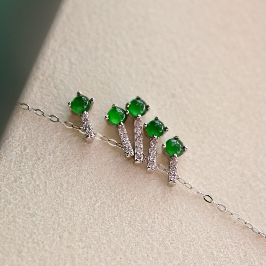 Nature vividly green Chrysoprasus necklace