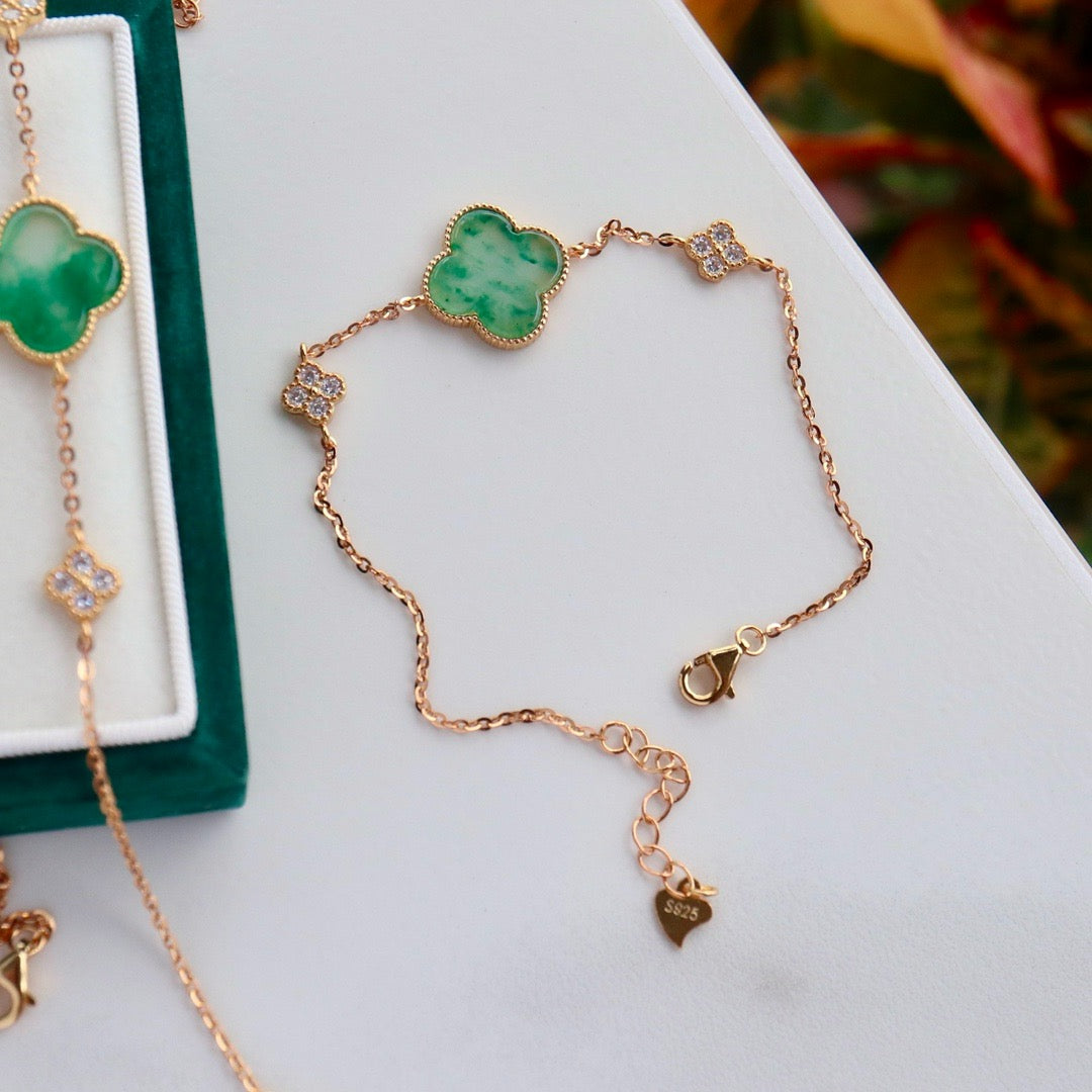 Natural Chrysoprasus Four leaf clover shape bracelet