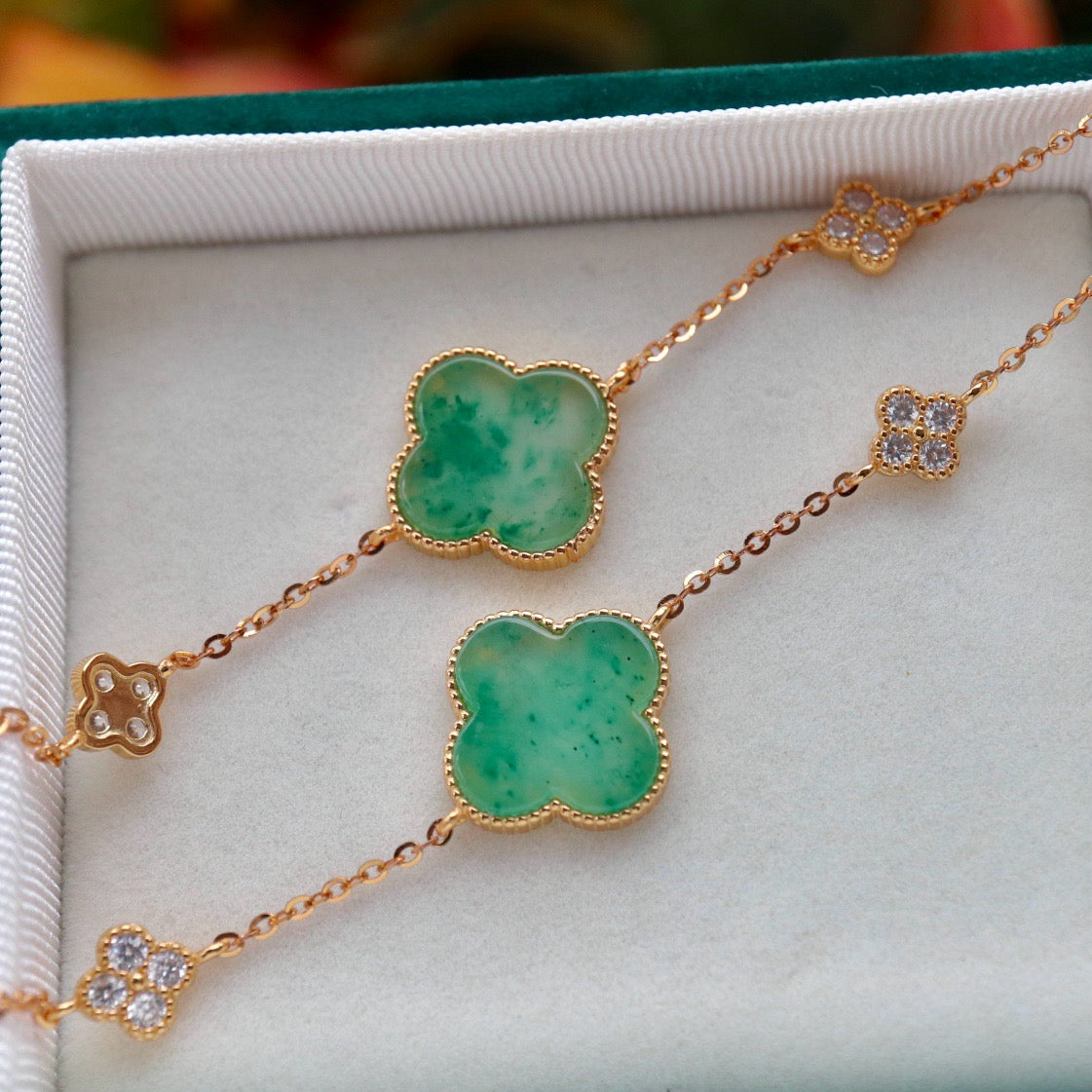 Natural Chrysoprasus Four leaf clover shape bracelet