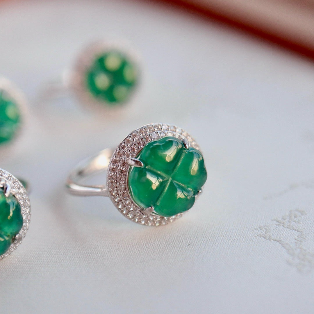 Natural Chrysoprasus Ring Big four Leaf clover shape