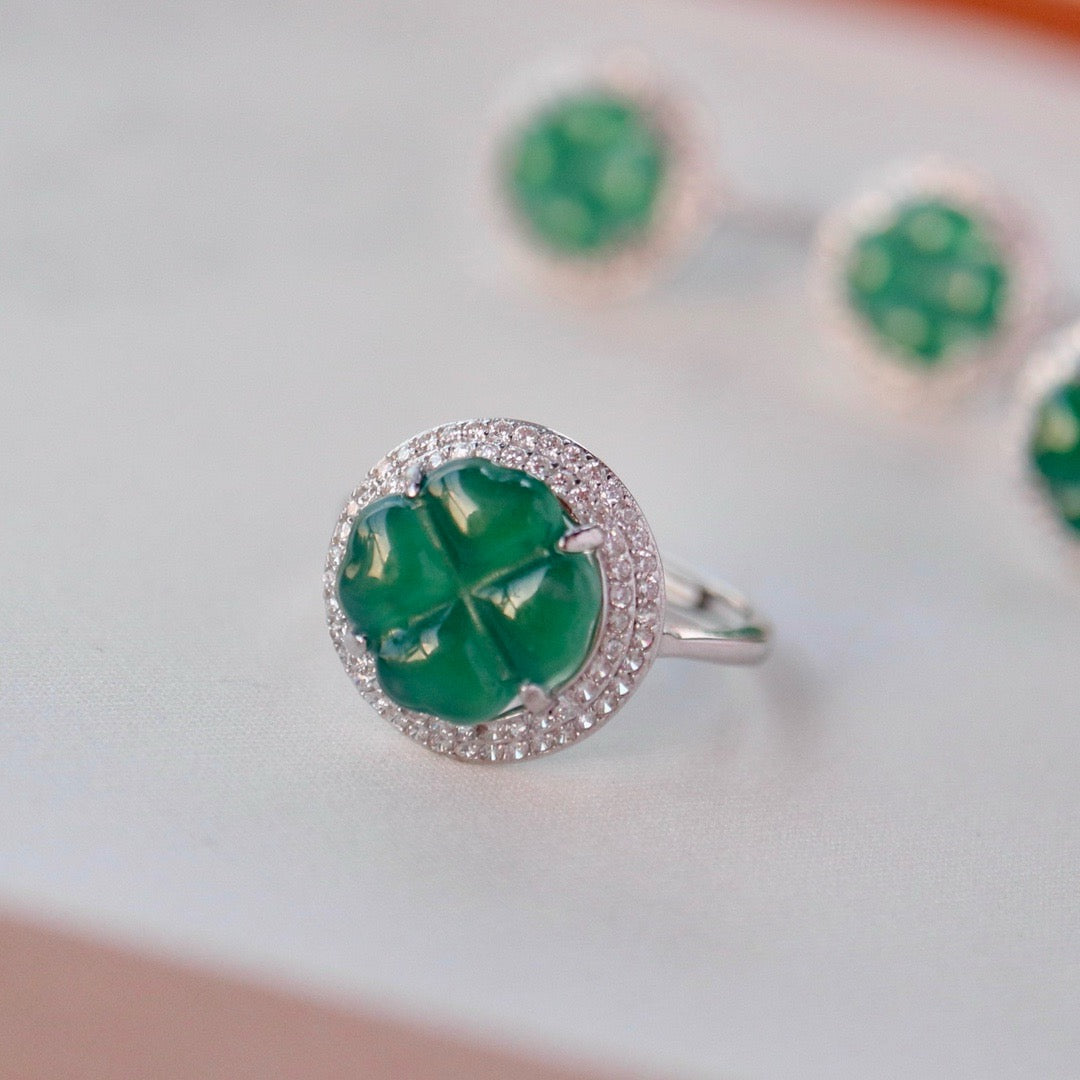 Natural Chrysoprasus Ring Big four Leaf clover shape