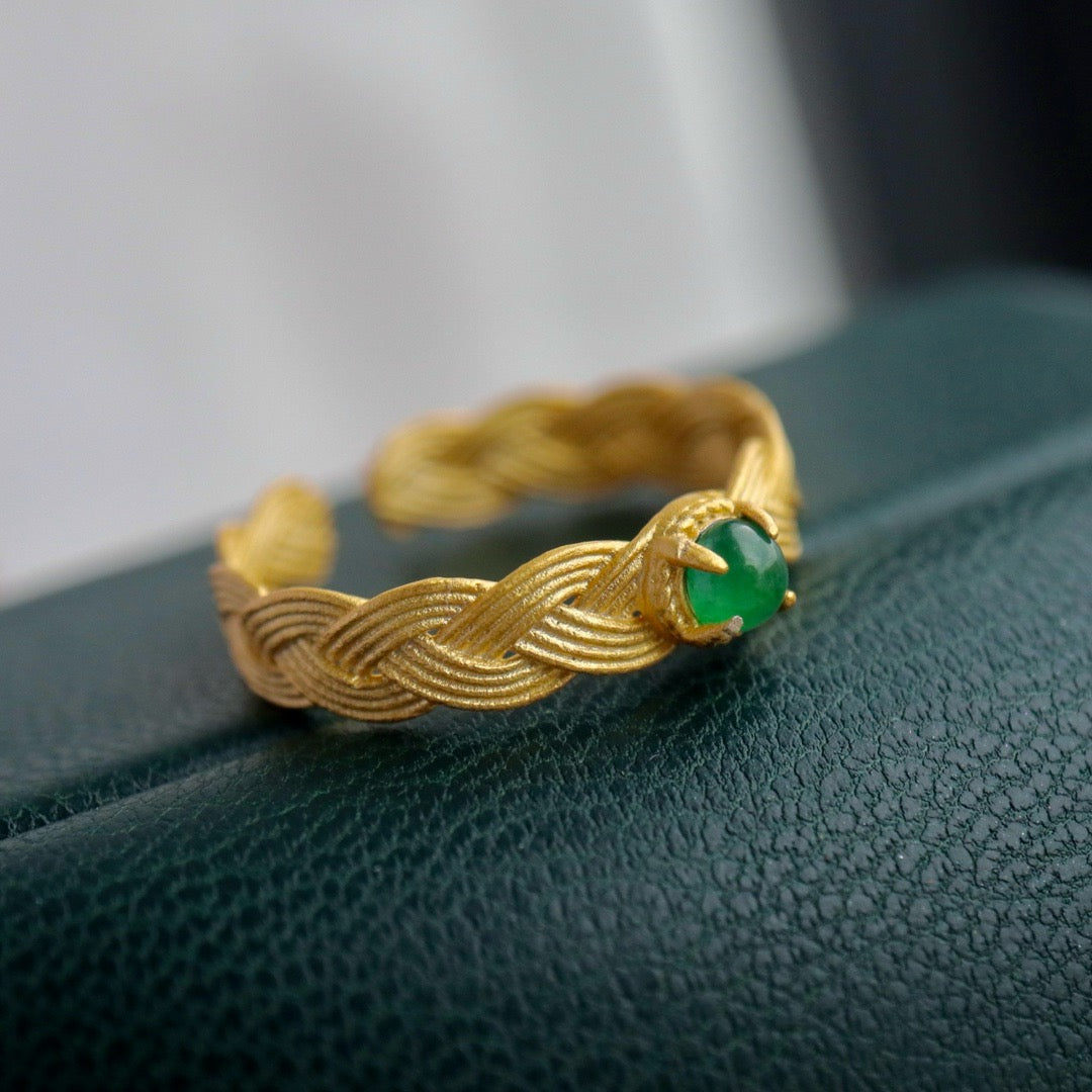 Natural Vivid green Chrysoprasus Ring