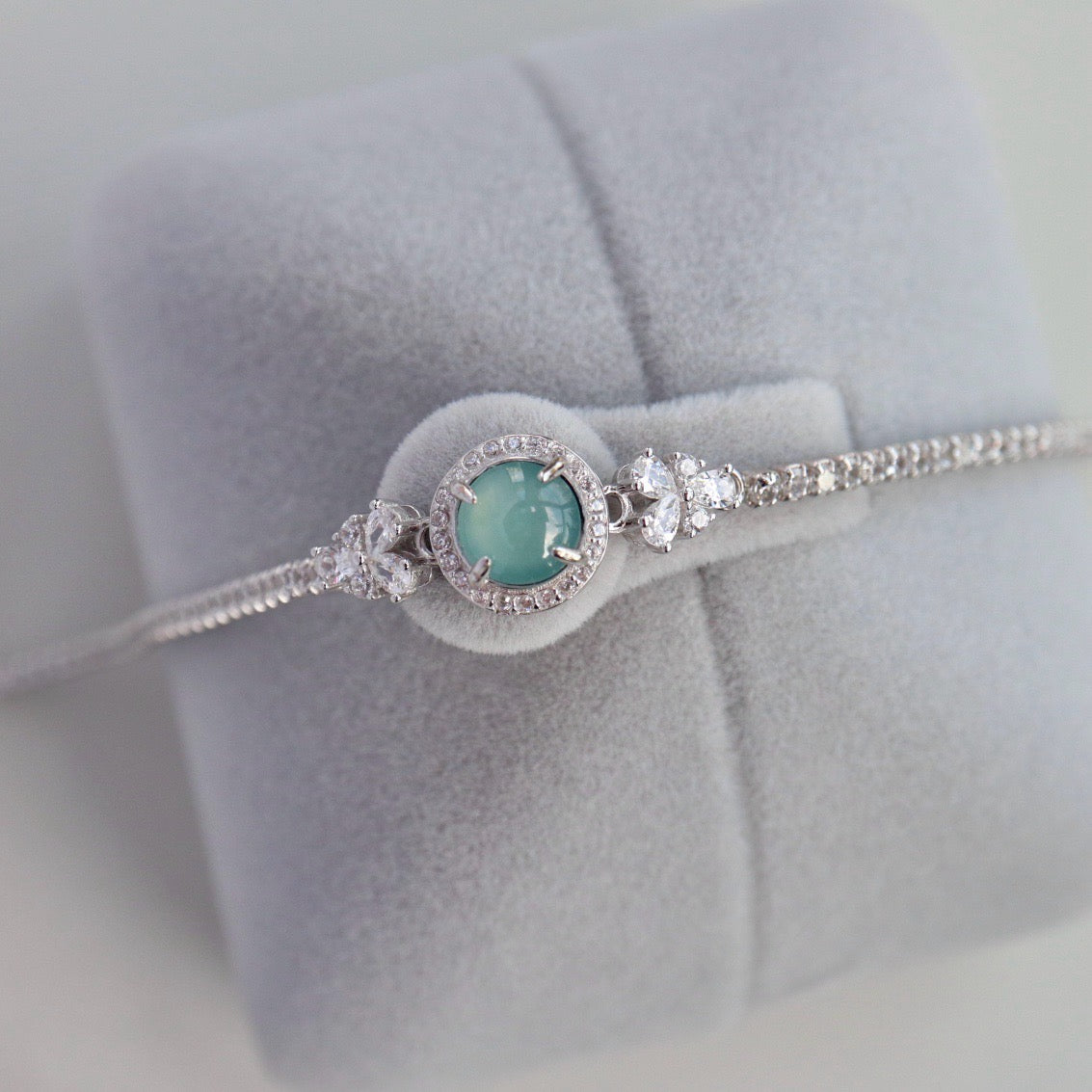Natural Tiffany Blue Chrysoprasus Bracelet