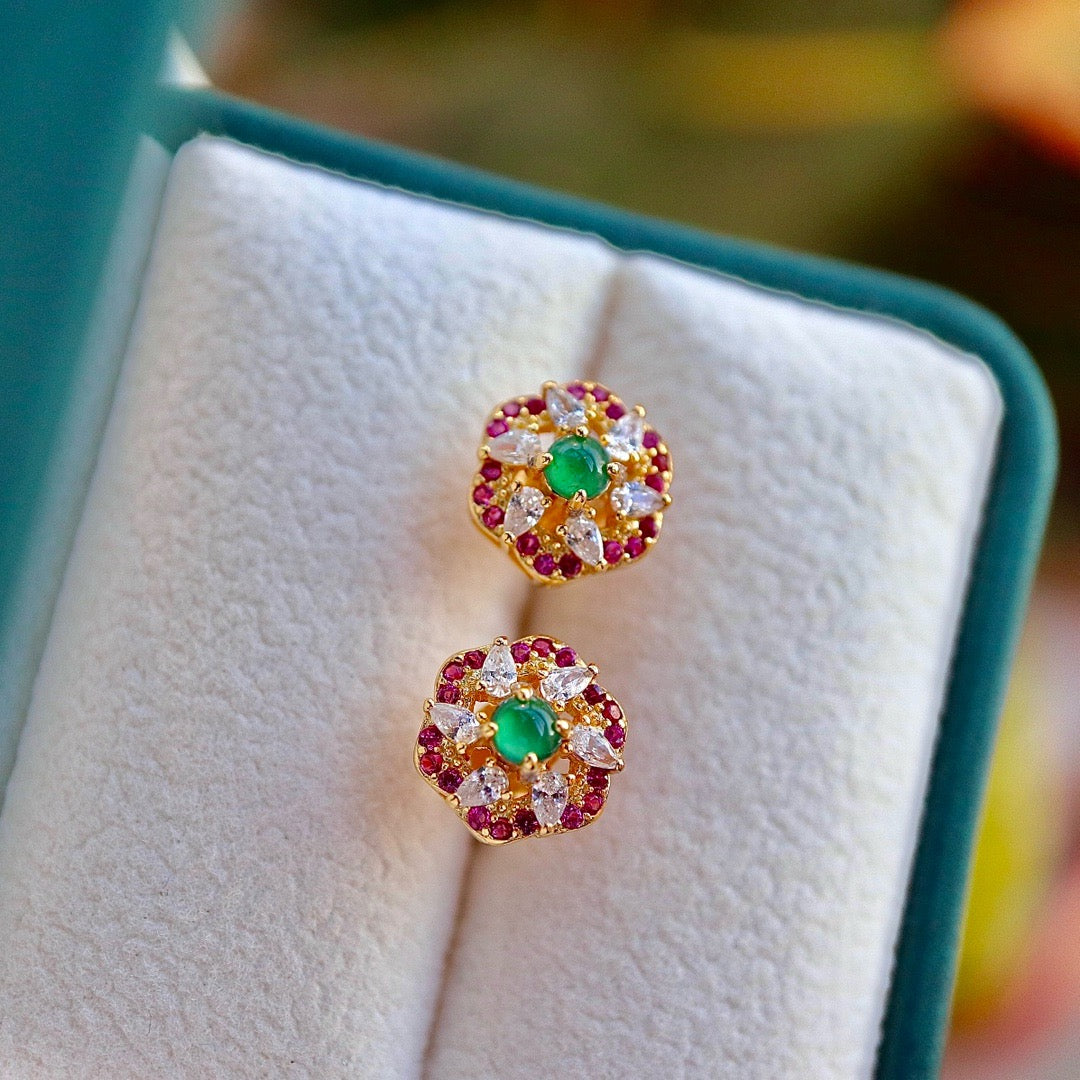 Natural Chrysoprasus vivid green flowershape earrings