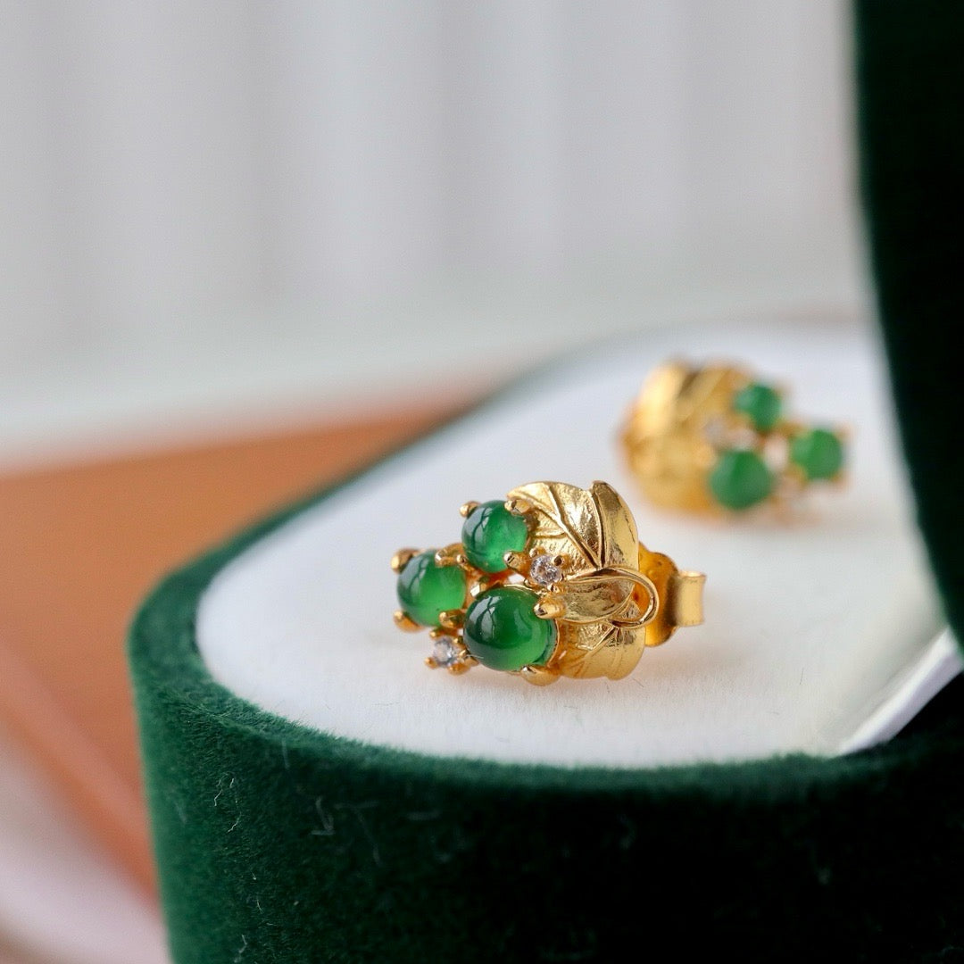 Grape shape natural Chrysoprasus earrings
