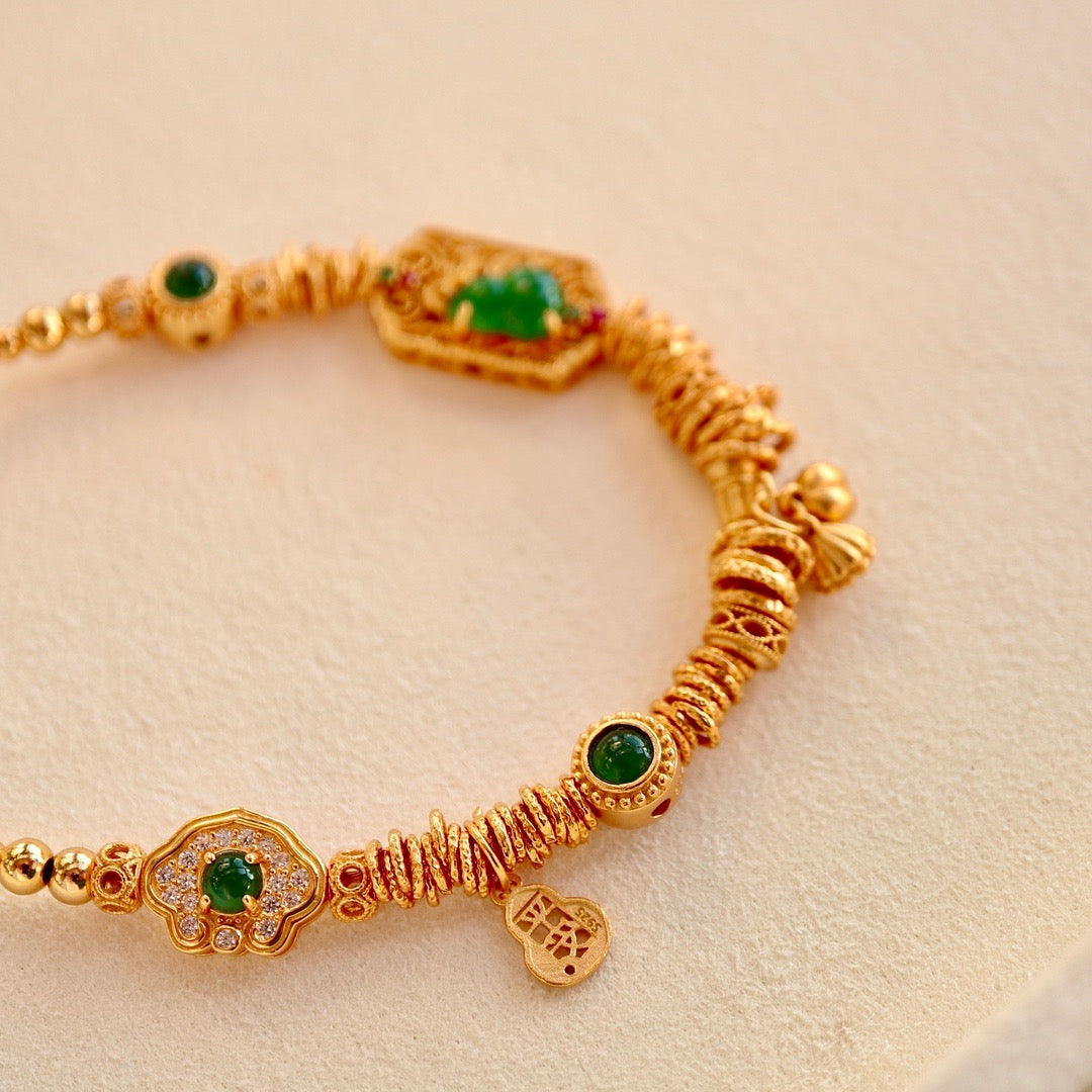 Natural Chrysoprasus necklace with minority design