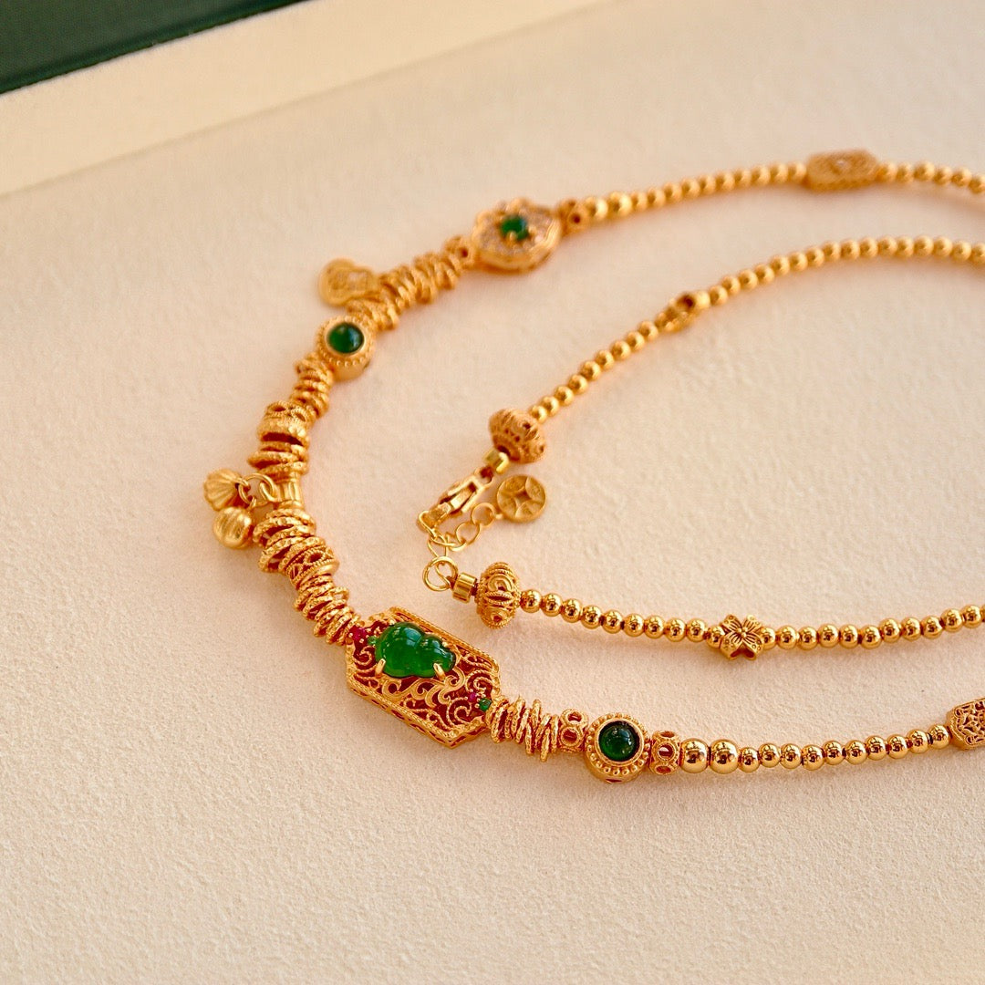 Natural Chrysoprasus necklace with minority design