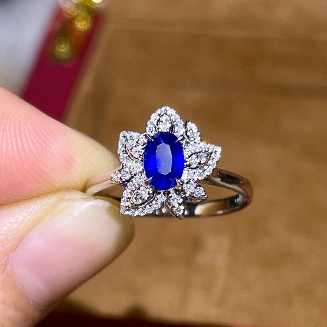Maple leaf shape natural sapphire ring( Ring Size is customization)