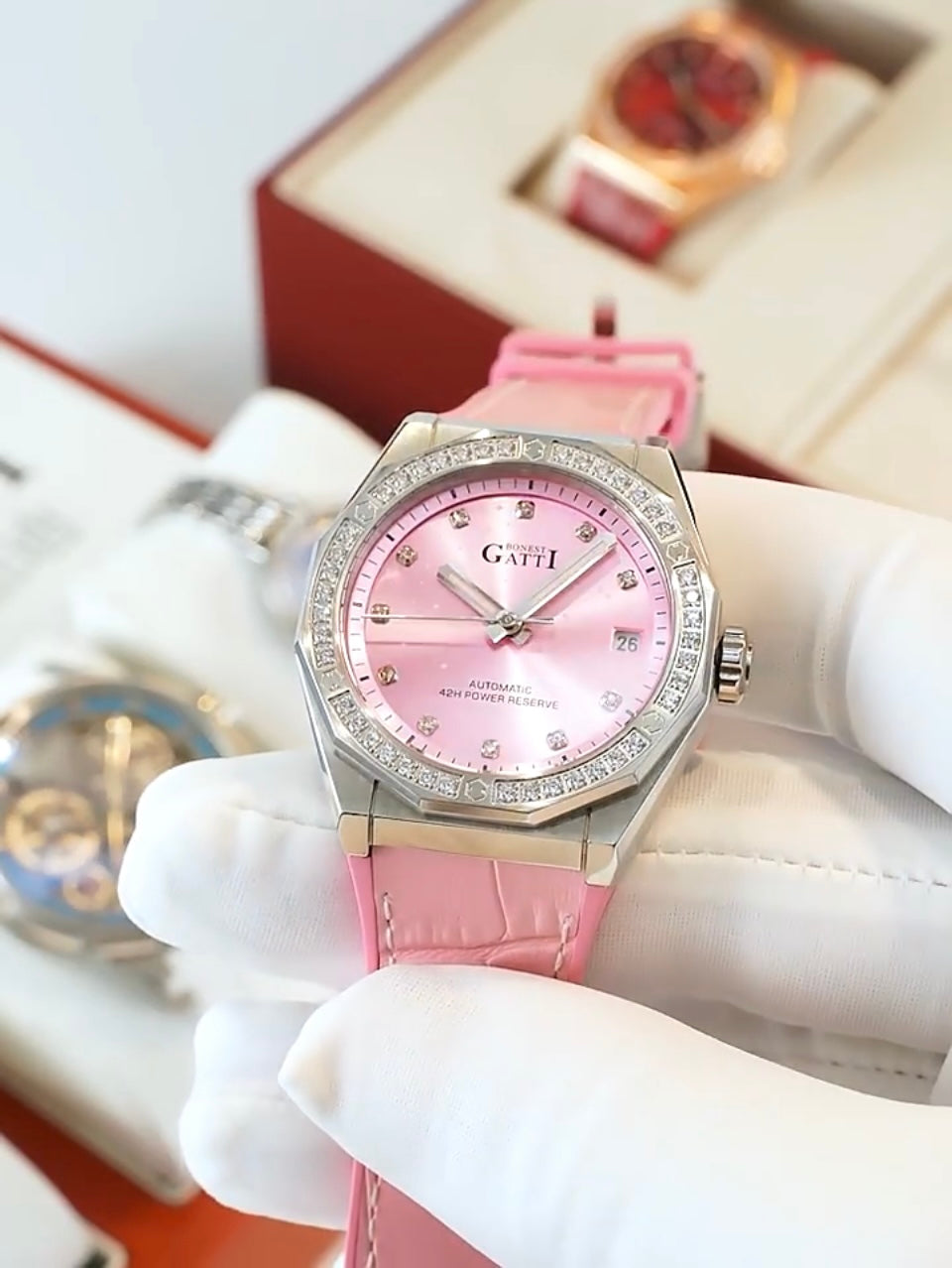 HOTTEST BONEST GATTI fashionable and Luxury elegance watch for Lady