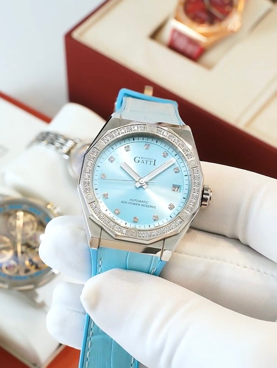 HOTTEST BONEST GATTI fashionable and Luxury elegance watch for Lady