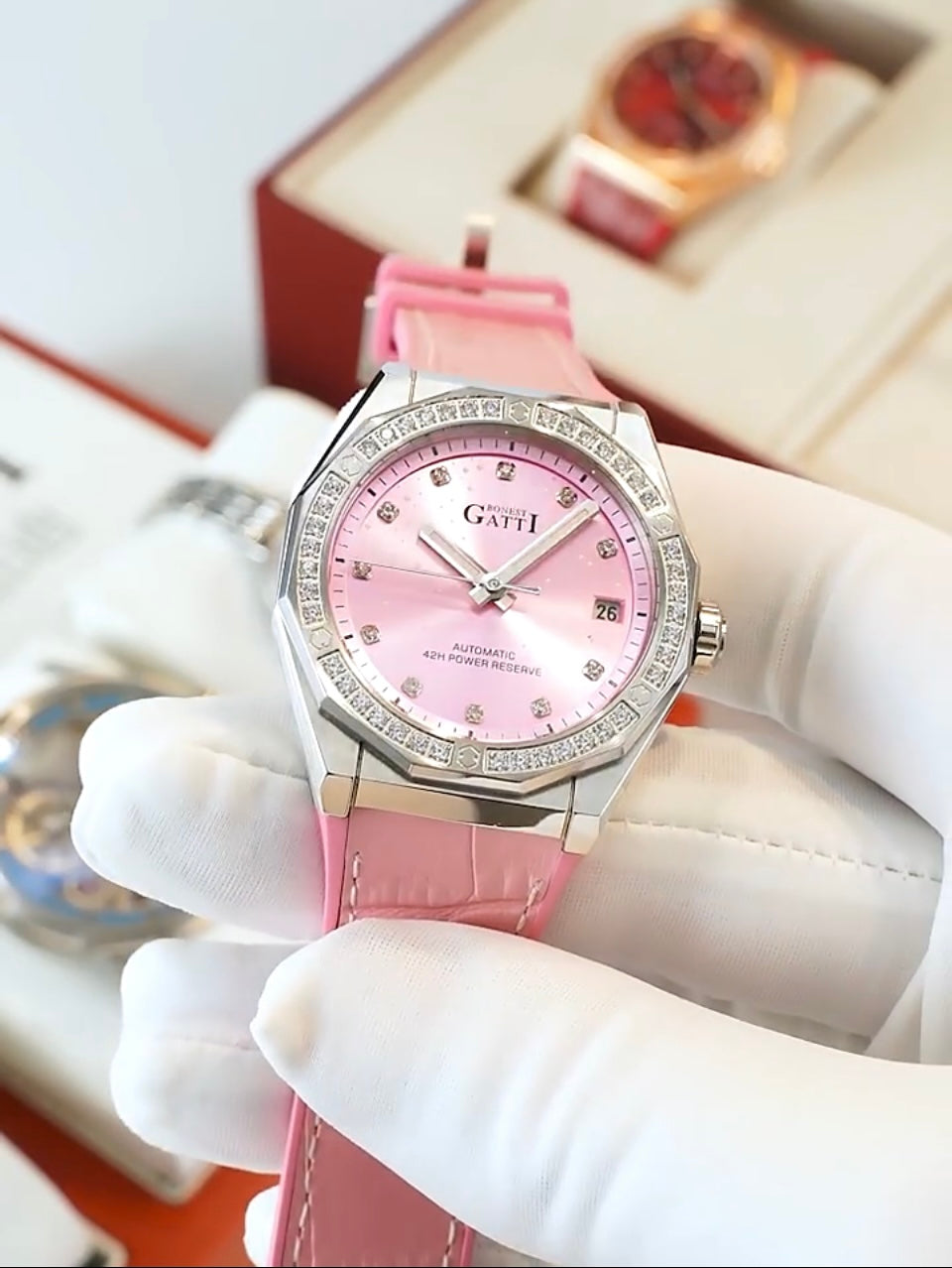 HOTTEST BONEST GATTI fashionable and Luxury elegance watch for Lady