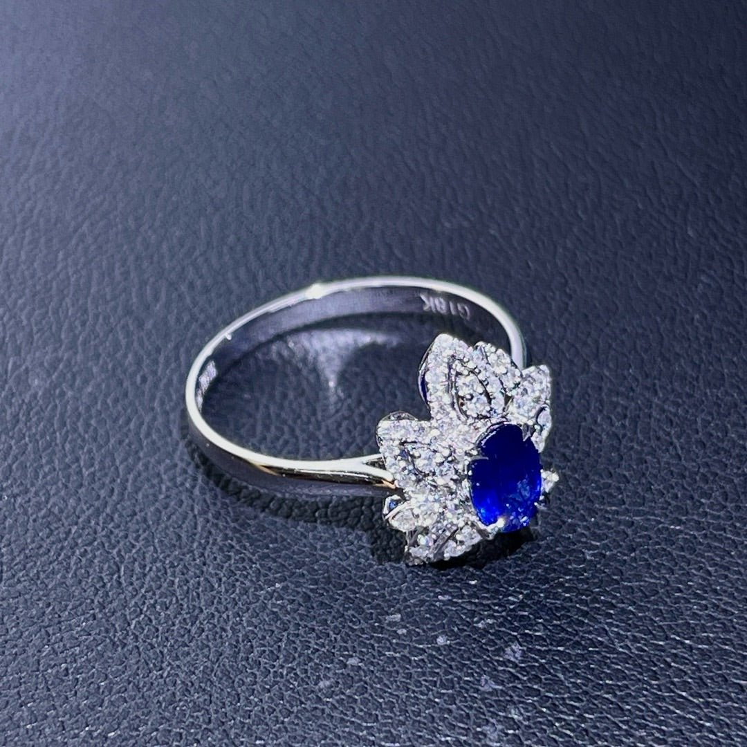 Maple leaf shape natural sapphire ring( Ring Size is customization)