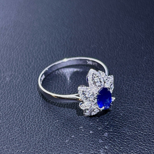Maple leaf shape natural sapphire ring( Ring Size is customization)