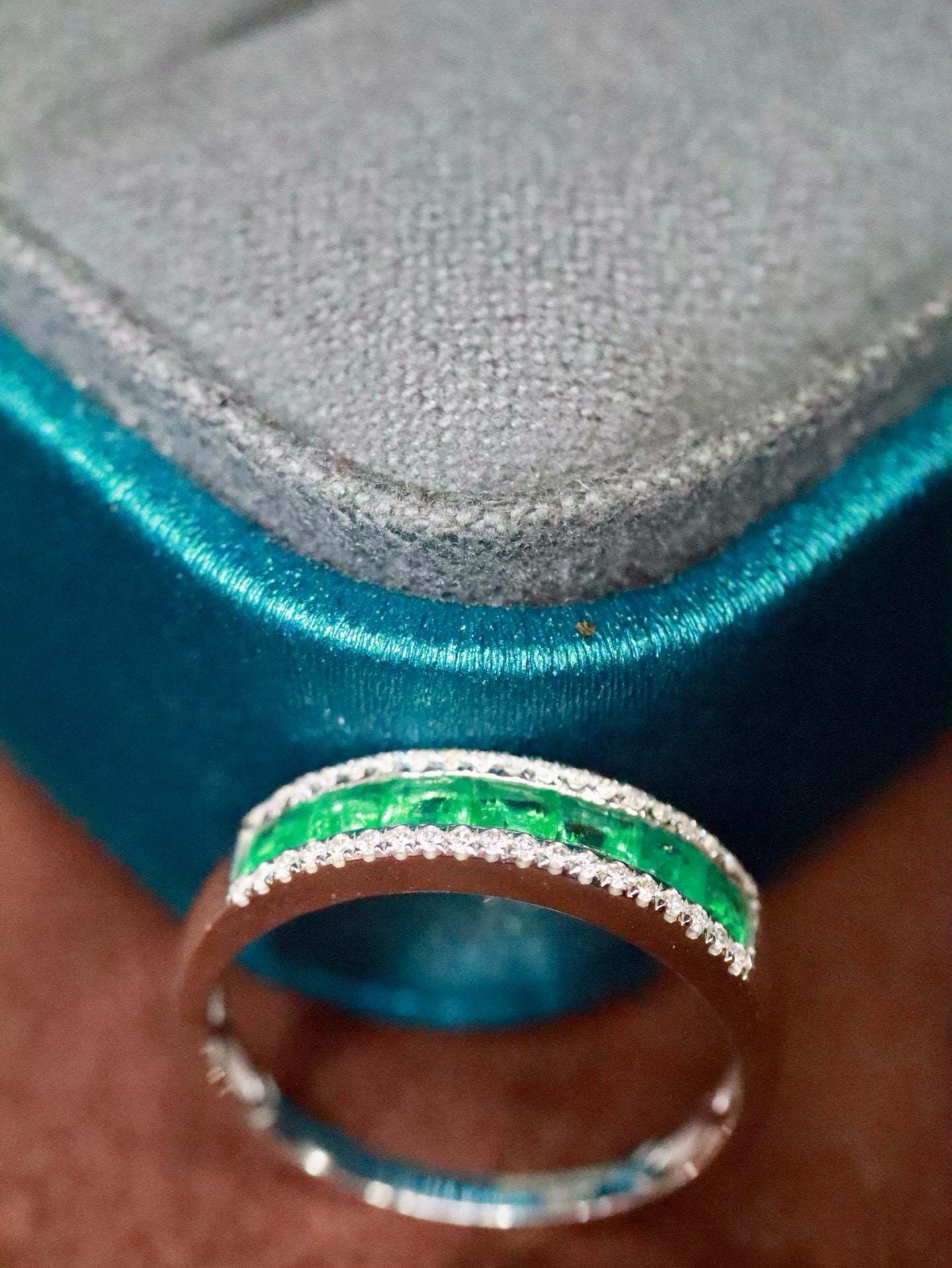 New Arrival – Emerald Band Ring
