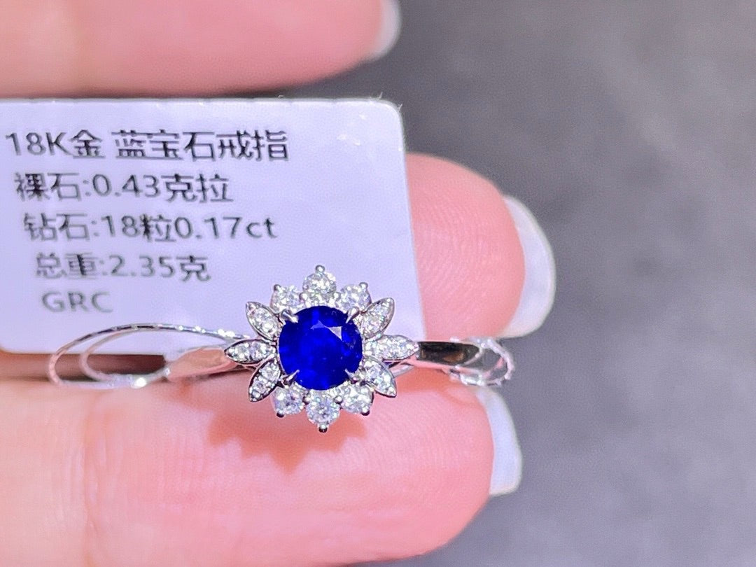 Sunflower design natural Sapphire  Ring(only 1 stock)