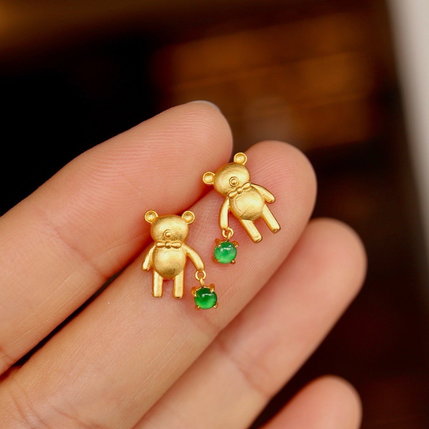 Bear Shape Natural Chrysoprase Jadeite Earring