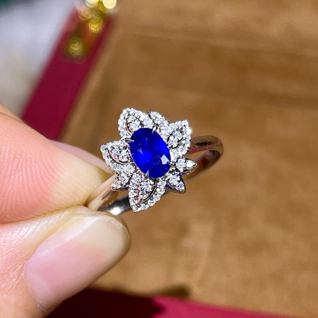 Maple leaf shape natural sapphire ring( Ring Size is customization)