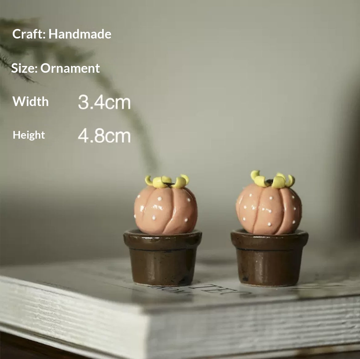 Handmade ceramic imitation succulent cactus potted plants, office computer desk decorations, creative car trinkets