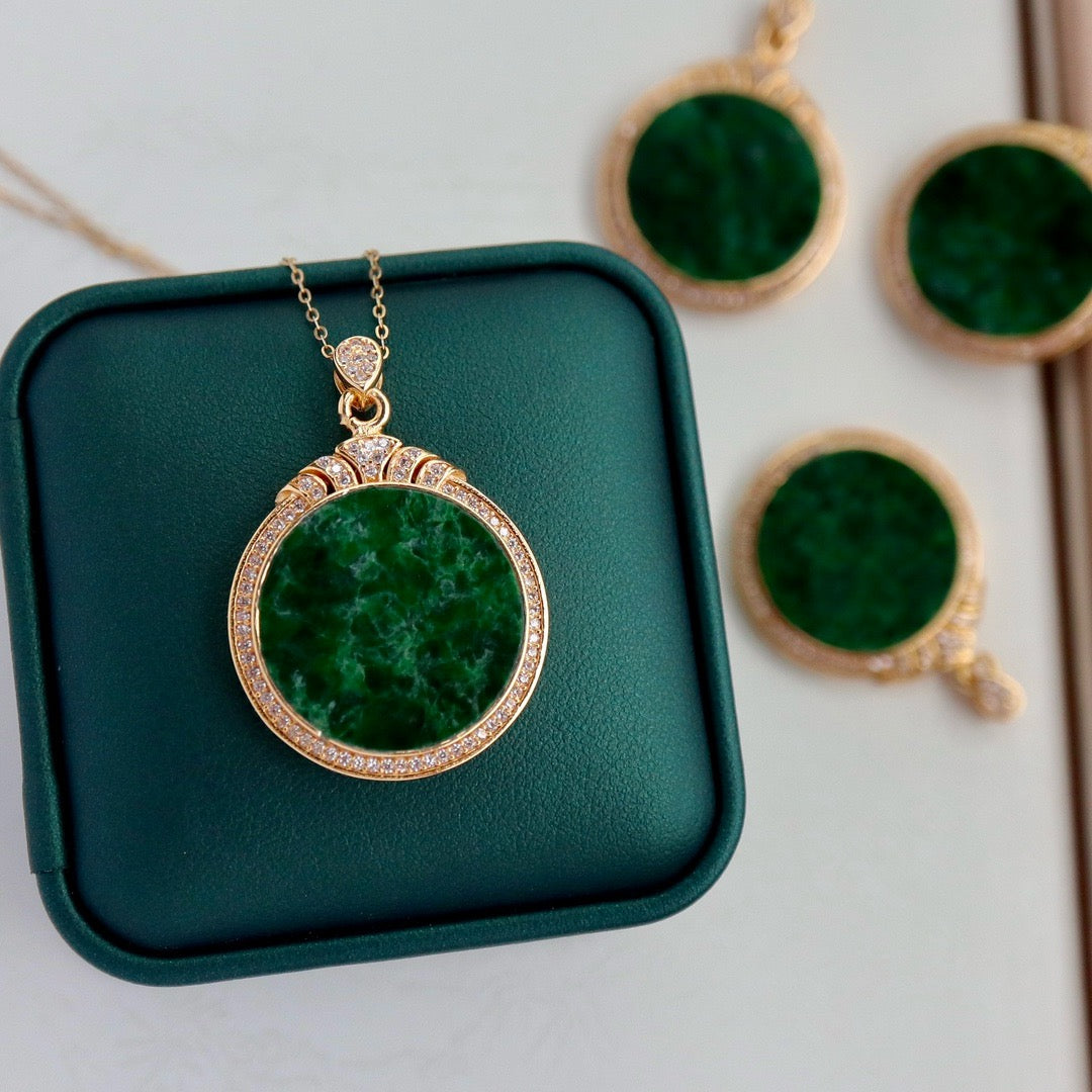 Natural Special Textures Chrysoprasus necklace