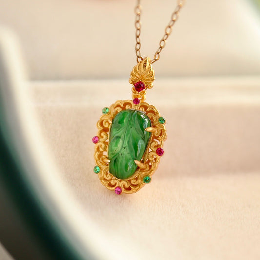 Tree leave shape natural Chrysoprasus necklace