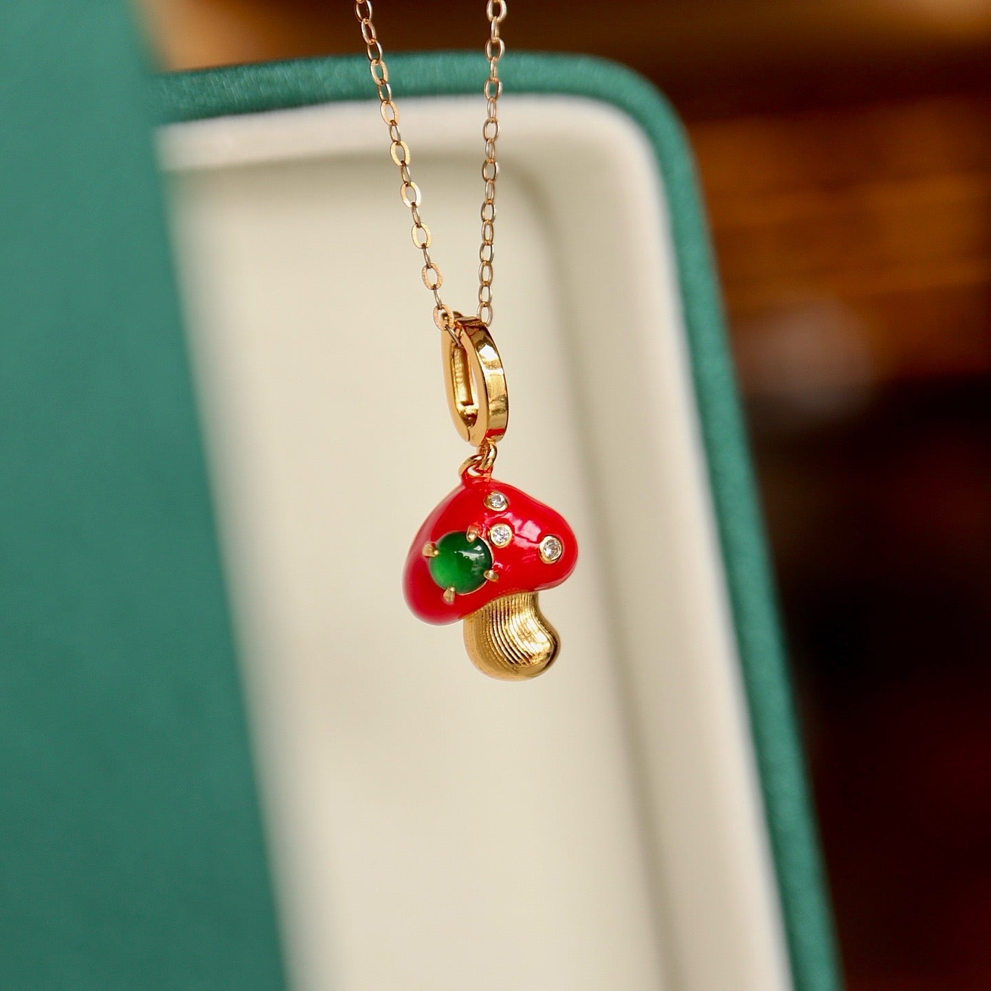 Mushroom shape natural Chrysoprasus necklace